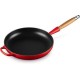 Sartén baja Le Creuset Signature Cereza con mango de madera 24 cm