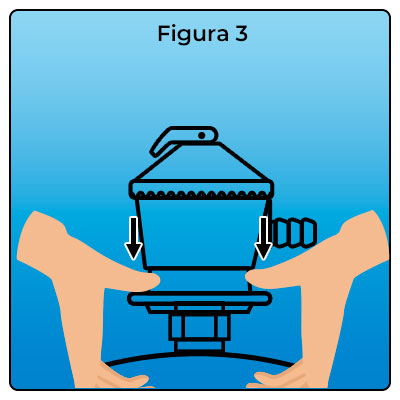 Presionar para que quede anclado el regulador a la bombona